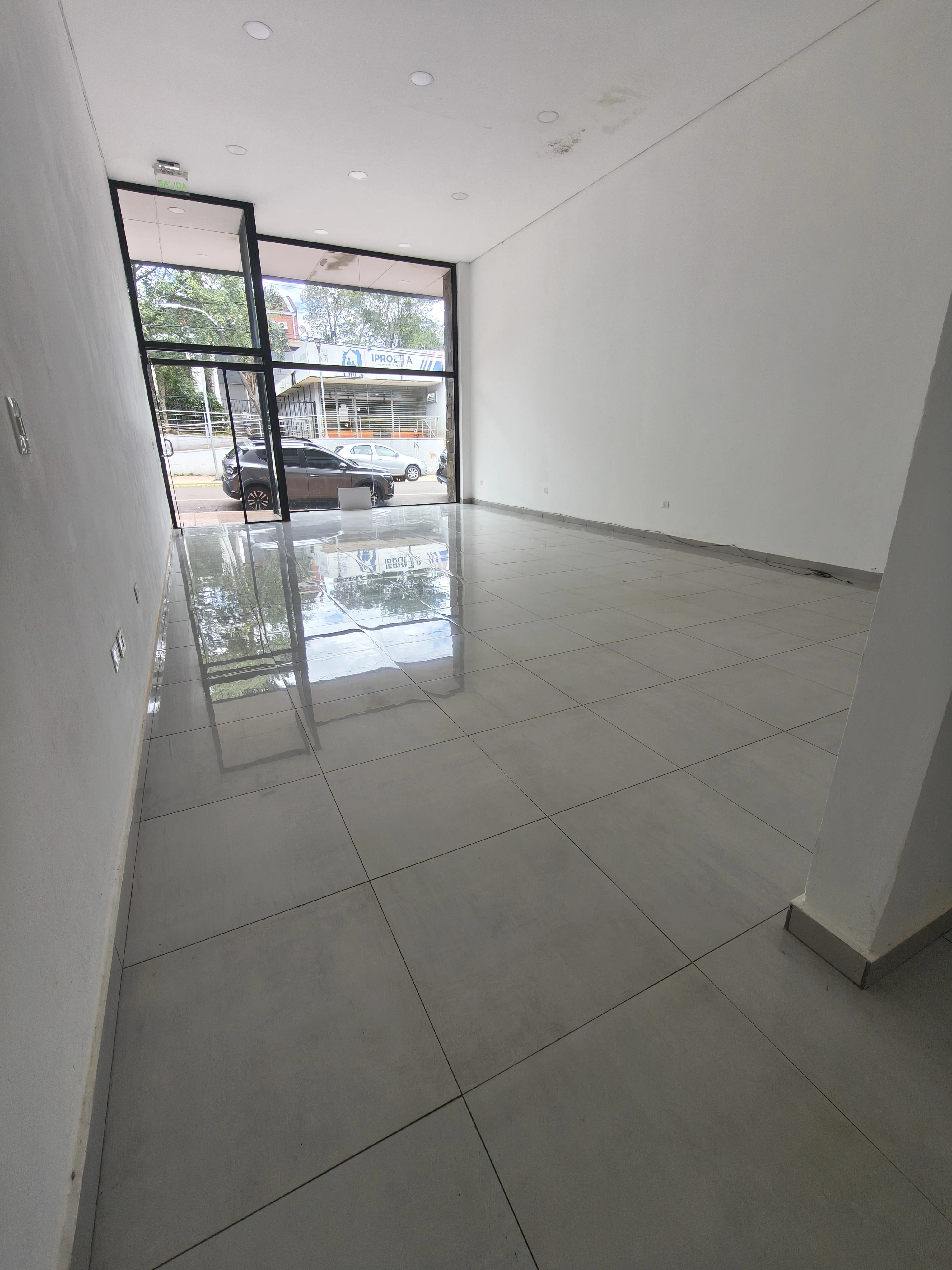 Local Comercial Nº 22