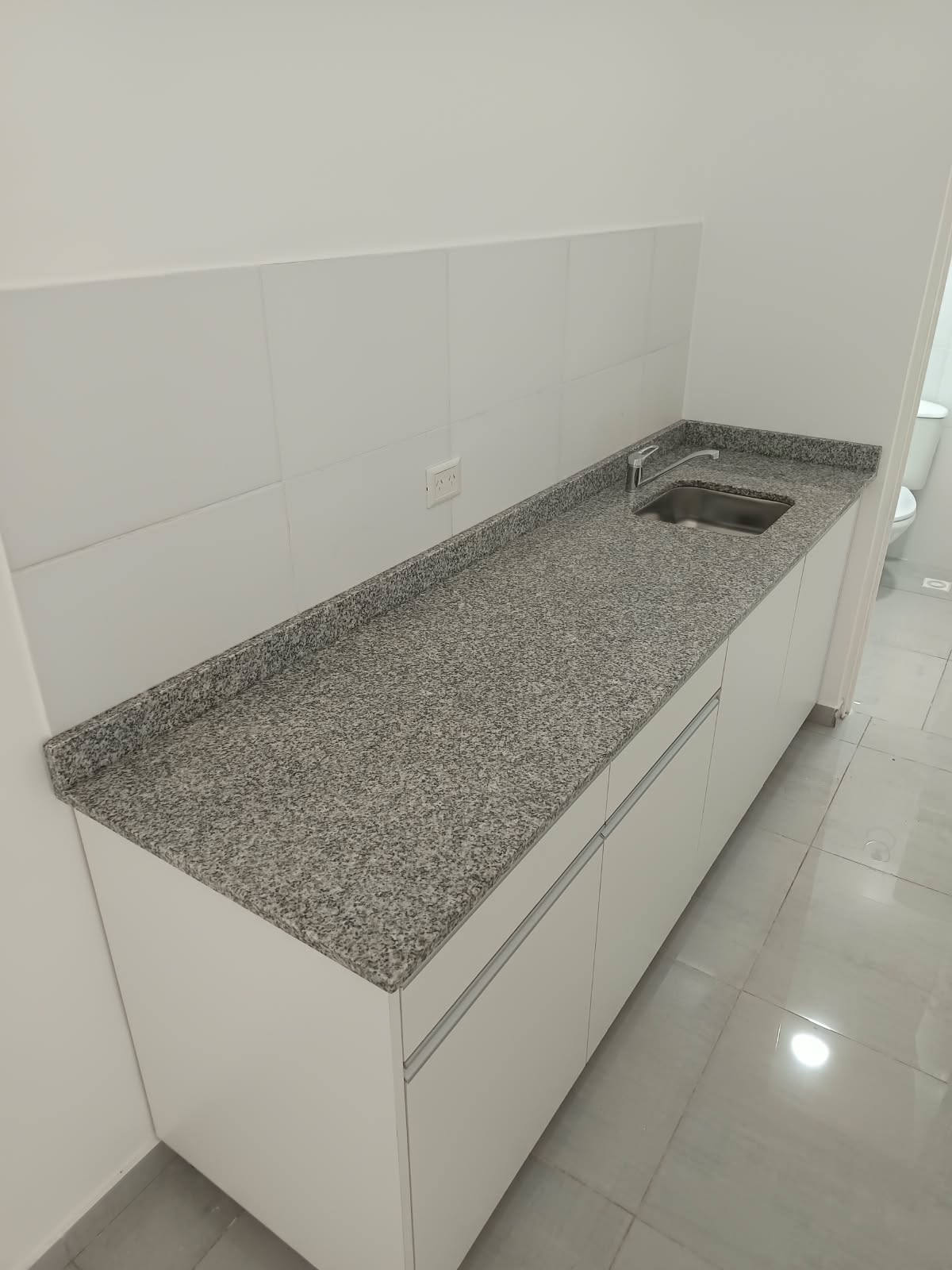 Local Comercial Nº 42